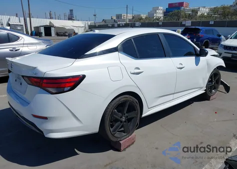 2022 Nissan Sentra Sr Xtronic Cvt z USA, uszkodzony, nr VIN 3N1AB8DV0NY312516